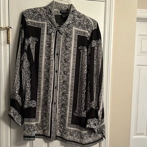 Maggie Barnes Black and Gray Lightweight Shirt Jacket